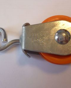 Zugrolle 1 7/8" 47,6mm Kunststoff mit Haken max 50kg